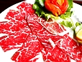烤顶级肥牛(niú)
